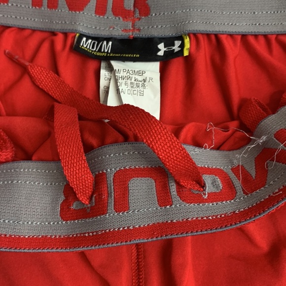 Under Armour Red Mesh Men's Basketball Gym Shorts - Picture 5 of 9